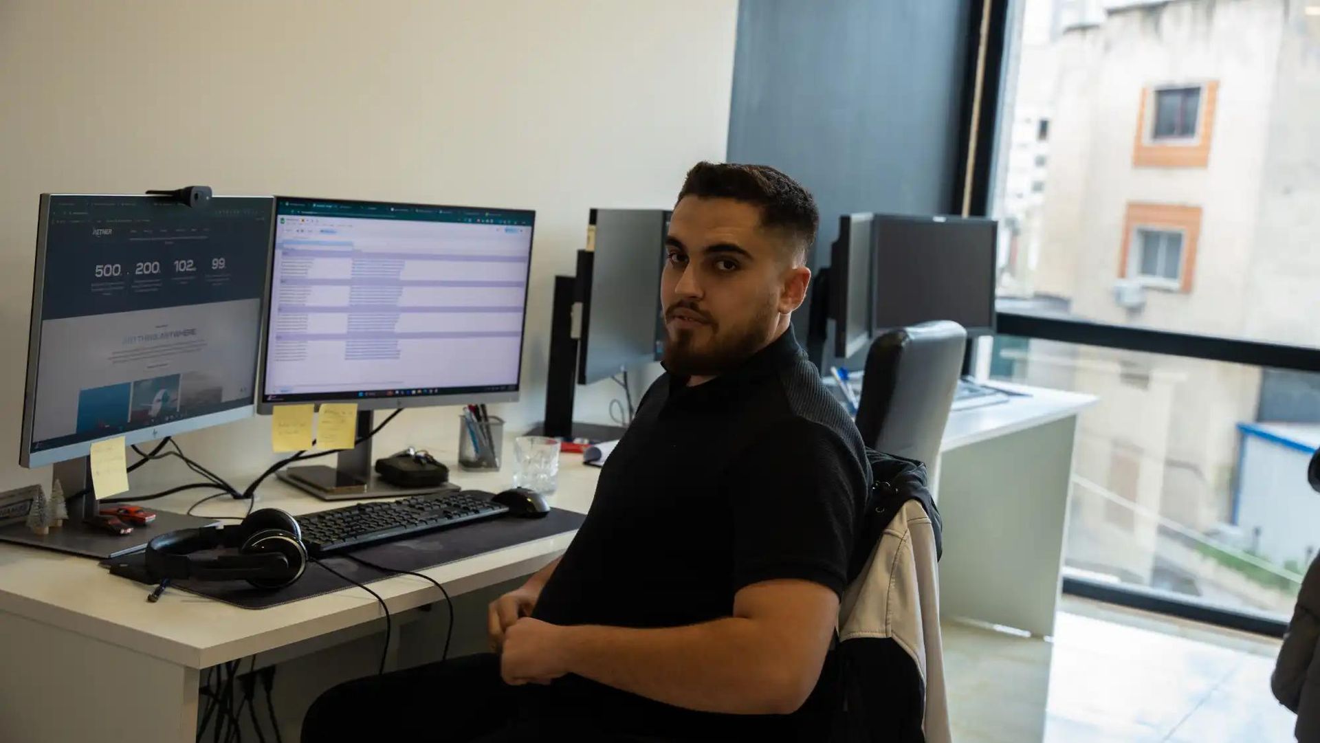 Metanow teammate at desk
